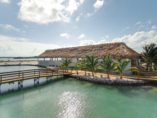 Acquafino Resort Restaurant and Bar